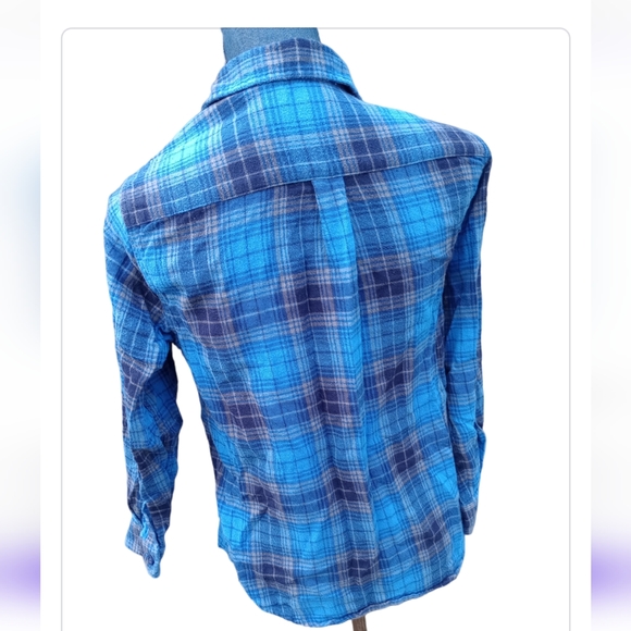 L.L. Bean girls long sleeve button up flannel - Picture 4 of 6